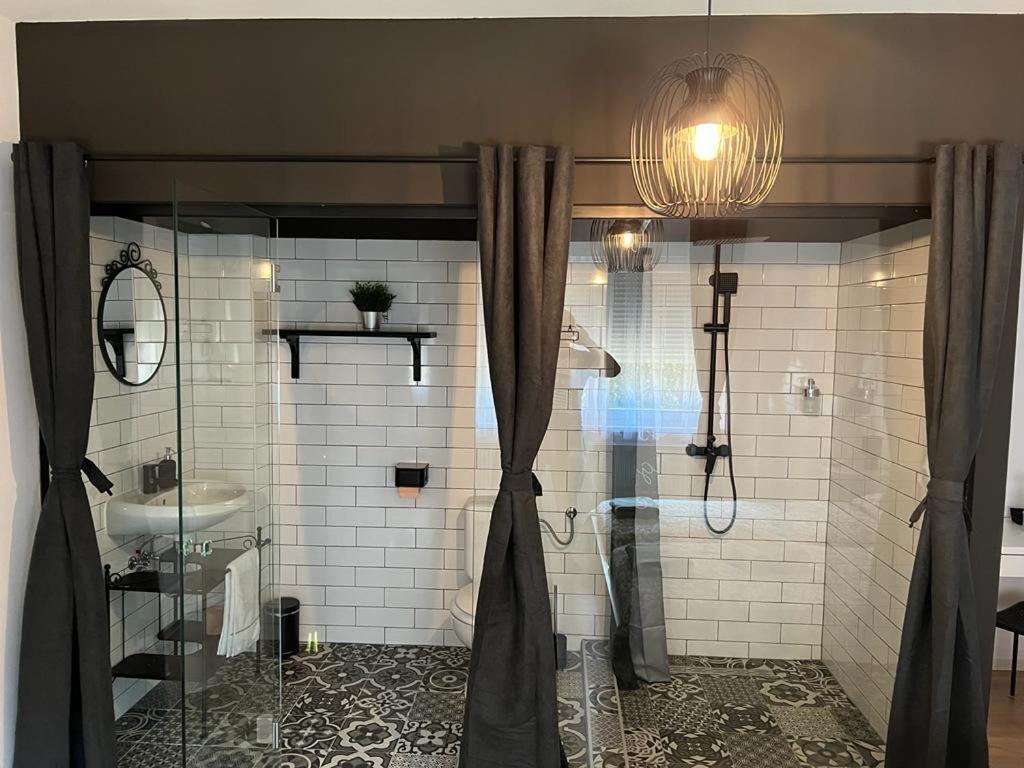 4 Stars Rooms Near Airport Scitarjevo Dış mekan fotoğraf