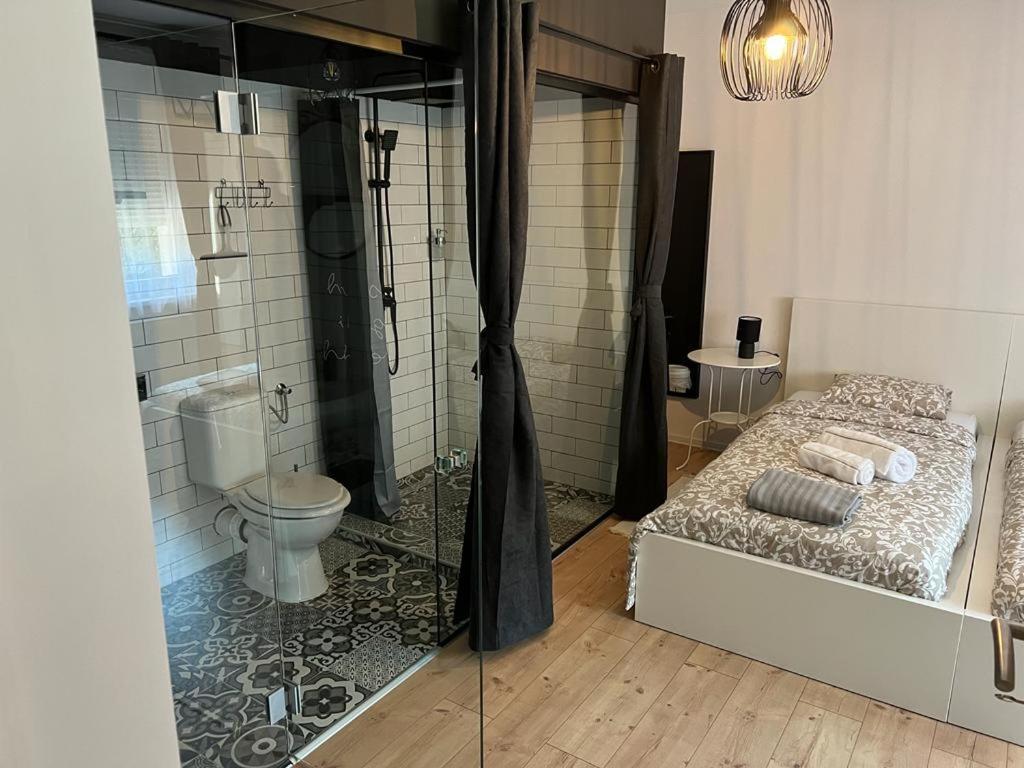 4 Stars Rooms Near Airport Scitarjevo Dış mekan fotoğraf