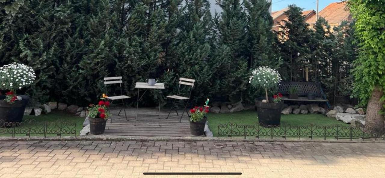 4 Stars Rooms Near Airport Scitarjevo Dış mekan fotoğraf